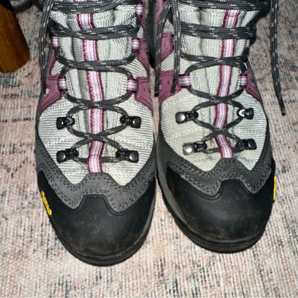 Asolo Sharp GTX Waterproof Hiking Boot Gray Women size 7.5 main image 5